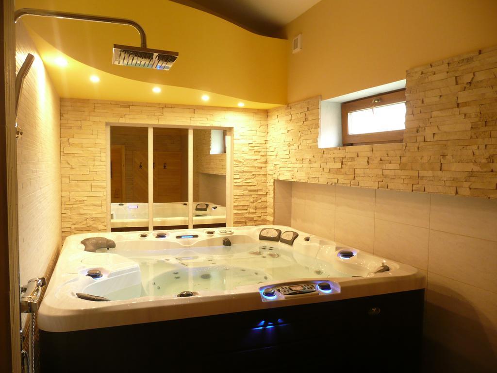 Hotel Fojtu Bruntál Екстериор снимка